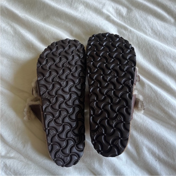 NEW Birkenstock Mayari Shearling Sandals 5.5 - Picture 4 of 7